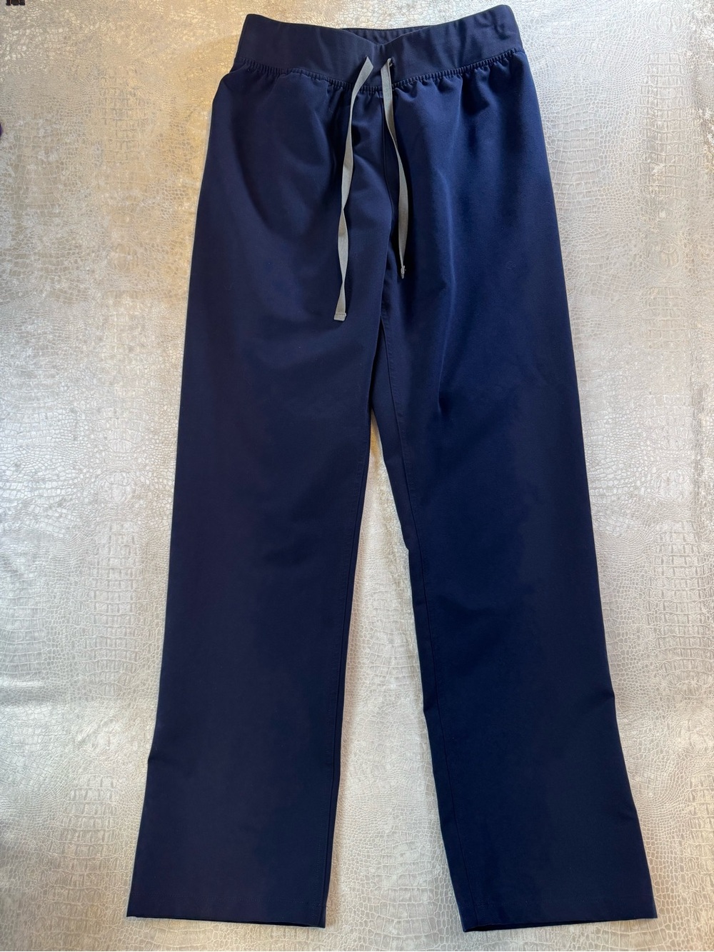 Livingston High Waist Yoga Waistband Straight-Leg Scrub Pant, Women’s Med Tall